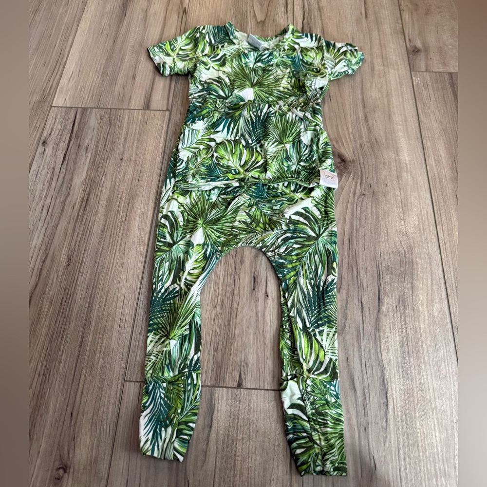Ready Set Romper Tropical Leaf Print Baby Romper Sz 6-12 months
